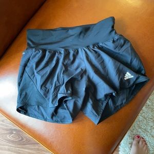 Black Adidas Run It 4” shorts XS